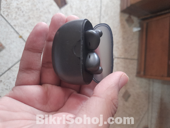 Lenovo earbud for sell